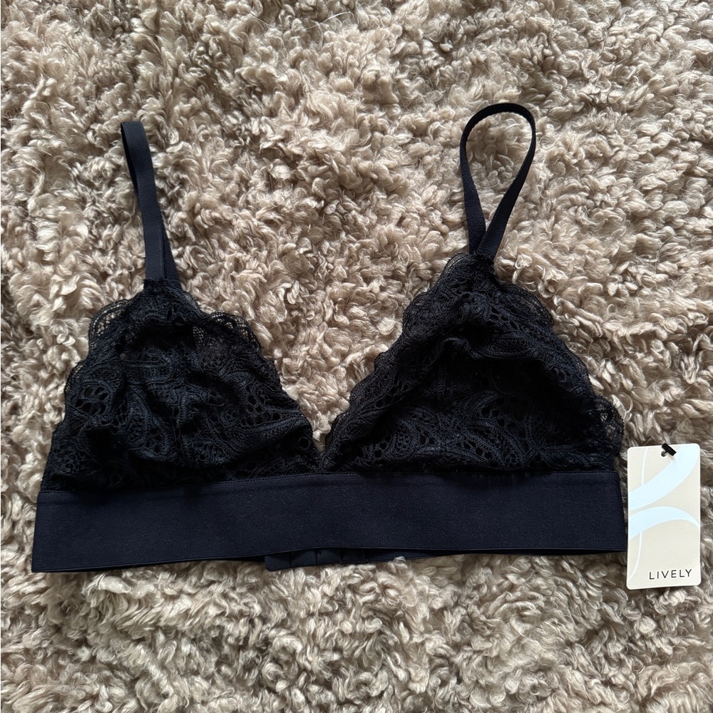 Lively lace bralette